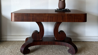 How to Refresh a Vintage Table Using Gel Stain and Furniture Tonic