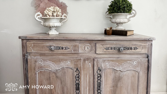 How to Achieve a Limewashed Finish Using Cerusing Wax, Glazed Over & One Step Paint