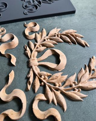 Laurel Wreath - Decorative Mould